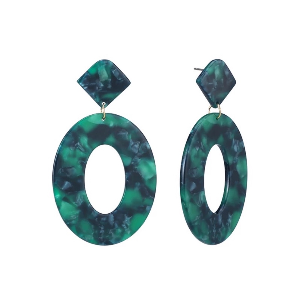 Sea Green Tortoise Shell Resin Oval Hoop Earrings - Picture 6 of 7